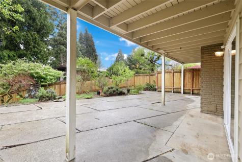 5110 S 163rd Place Tukwila WA 98188