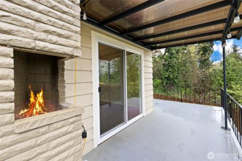 5110 S 163rd Place Tukwila WA 98188