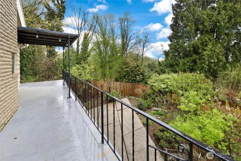 5110 S 163rd Place Tukwila WA 98188