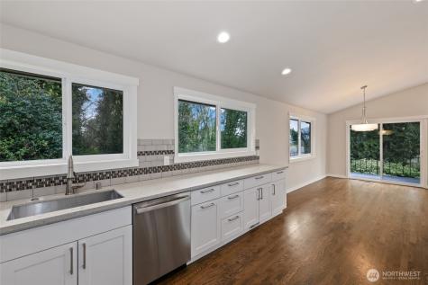5110 S 163rd Place Tukwila WA 98188