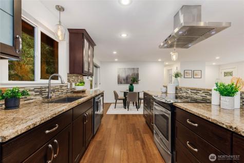 5839 NE 197th Street Kenmore WA 98028