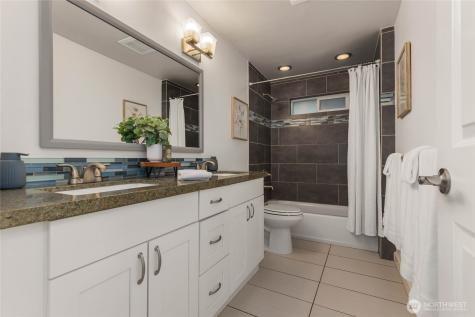 5839 NE 197th Street Kenmore WA 98028