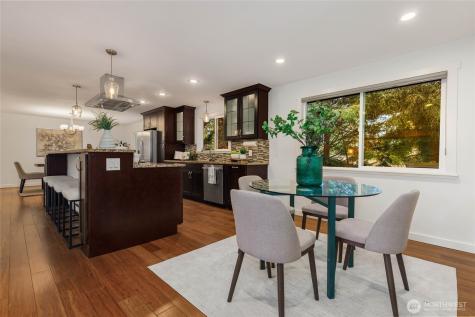 5839 NE 197th Street Kenmore WA 98028
