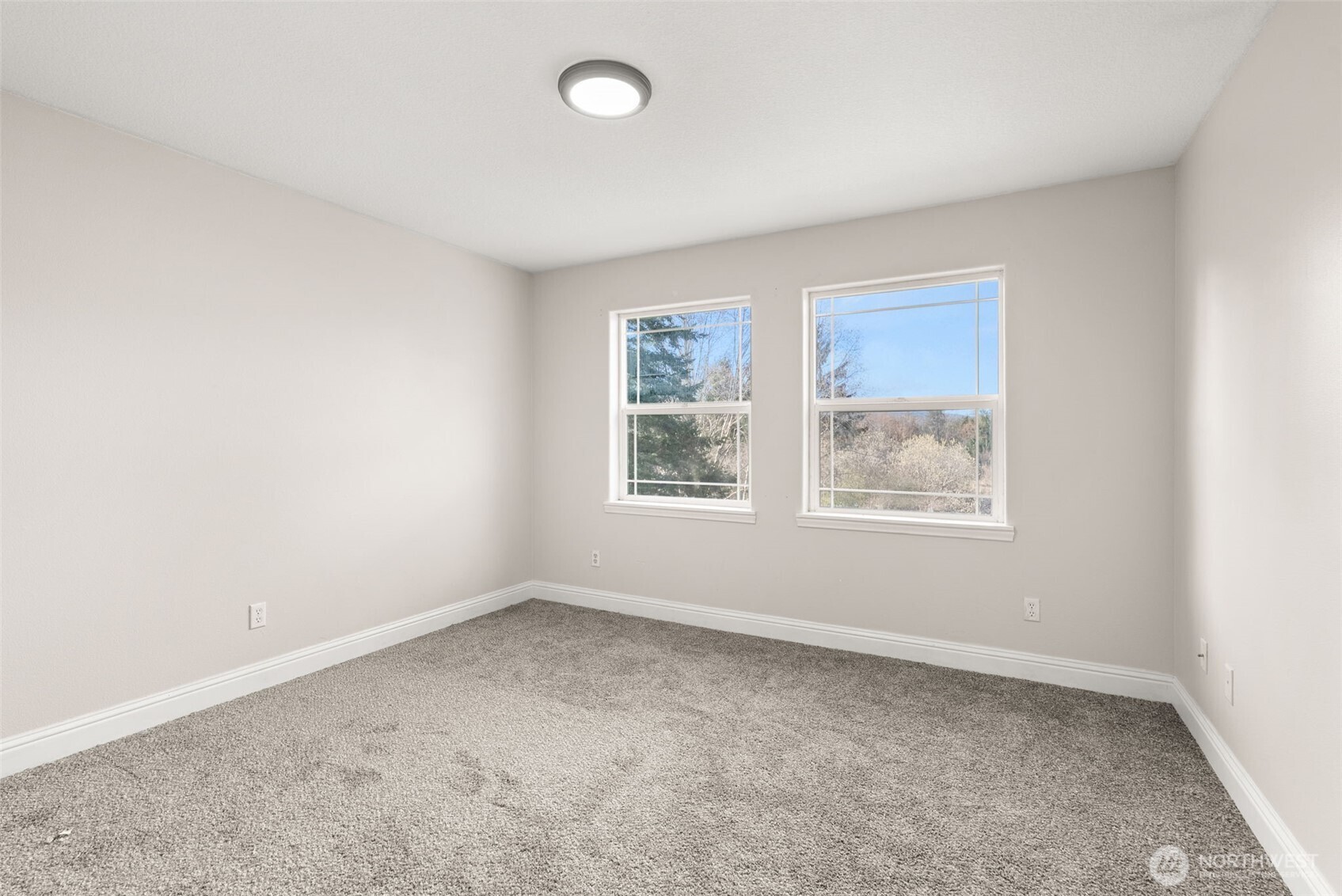 2929 S Fork Road Raymond WA 98577