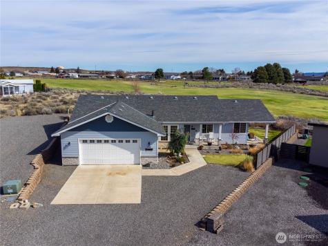 409 Apricot Place SW Mattawa WA 99349