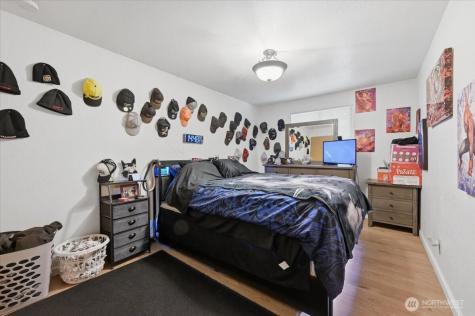 23247 35th Avenue W Brier WA 98036
