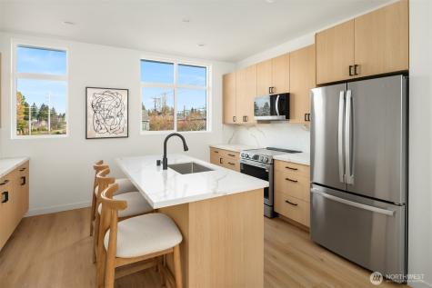 634 N 92nd Street Seattle WA 98103