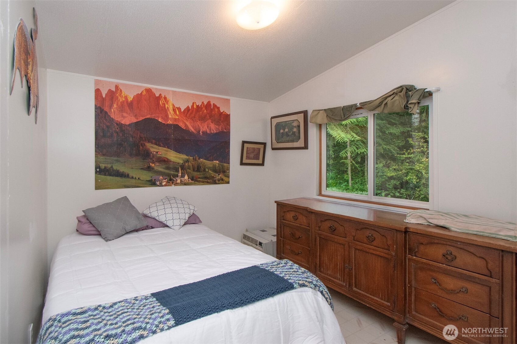 60 Rhododendron Drive Sequim WA 98382