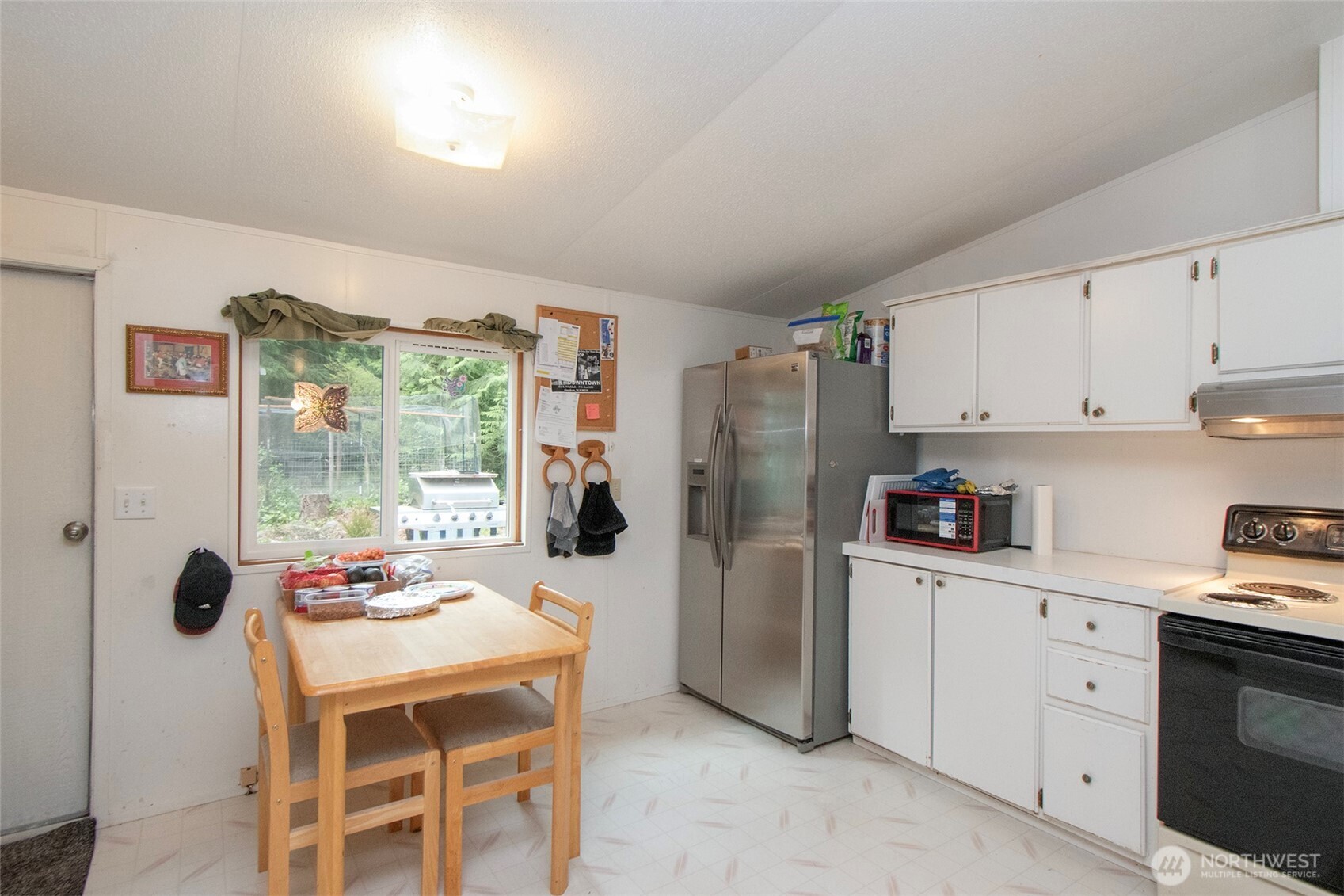 60 Rhododendron Drive Sequim WA 98382