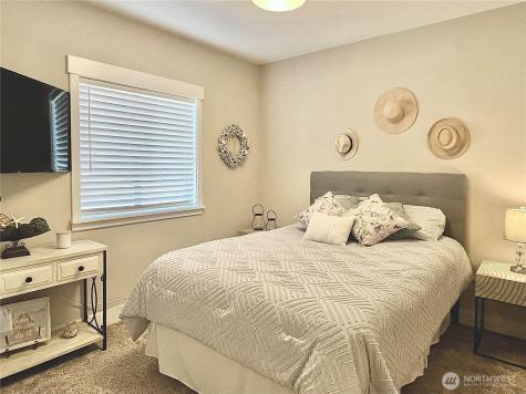 1439 Diamond Head Avenue SW Ocean Shores WA 98569