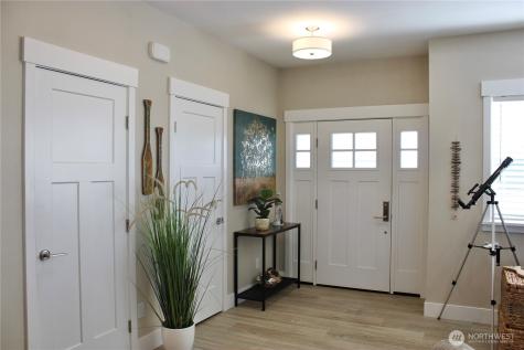 1439 Diamond Head Avenue SW Ocean Shores WA 98569