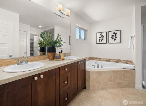 817 218th Street SE Bothell WA 98021
