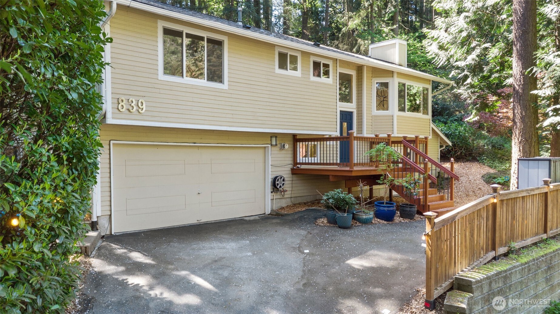 839 NE 200th Street Shoreline WA 98155