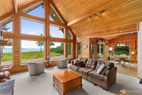 24 Anderson Lane Hoquiam WA 98550
