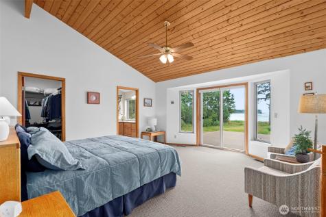 24 Anderson Lane Hoquiam WA 98550