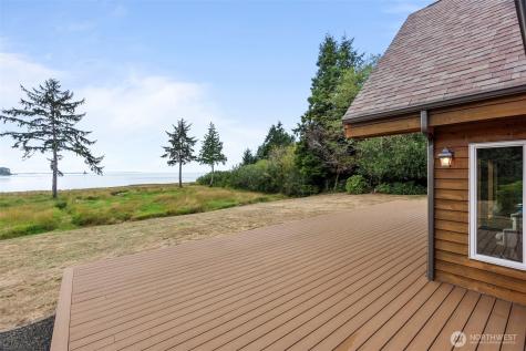 24 Anderson Lane Hoquiam WA 98550