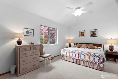 24 Anderson Lane Hoquiam WA 98550