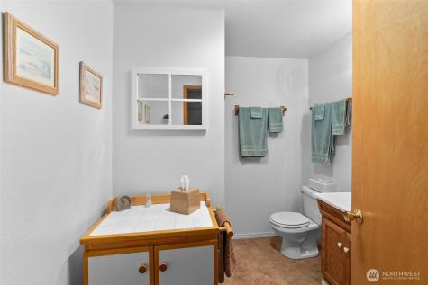 24 Anderson Lane Hoquiam WA 98550