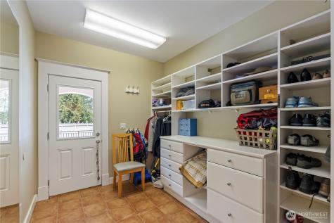 5601 W Mercer Way Mercer Island WA 98040