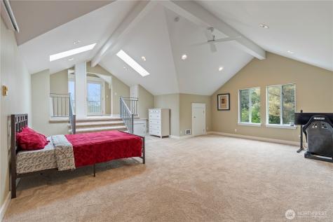 5601 W Mercer Way Mercer Island WA 98040