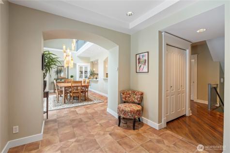 5601 W Mercer Way Mercer Island WA 98040