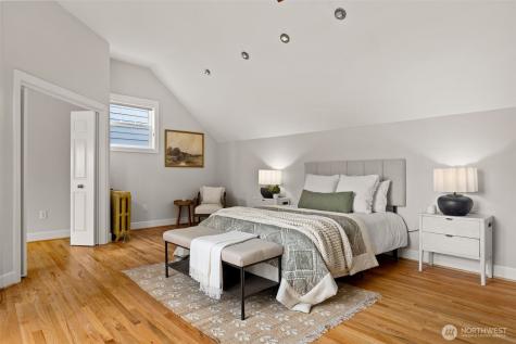 337 25th Avenue E Seattle WA 98112