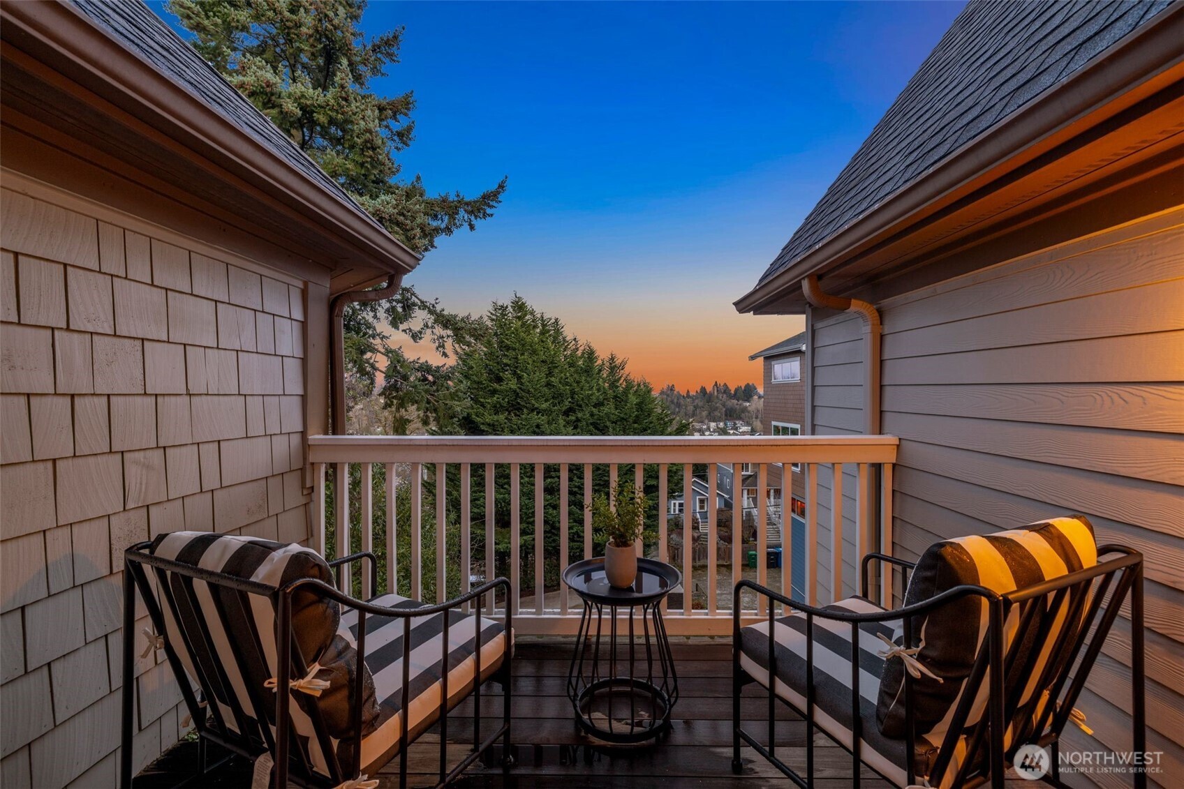 337 25th Avenue E Seattle WA 98112