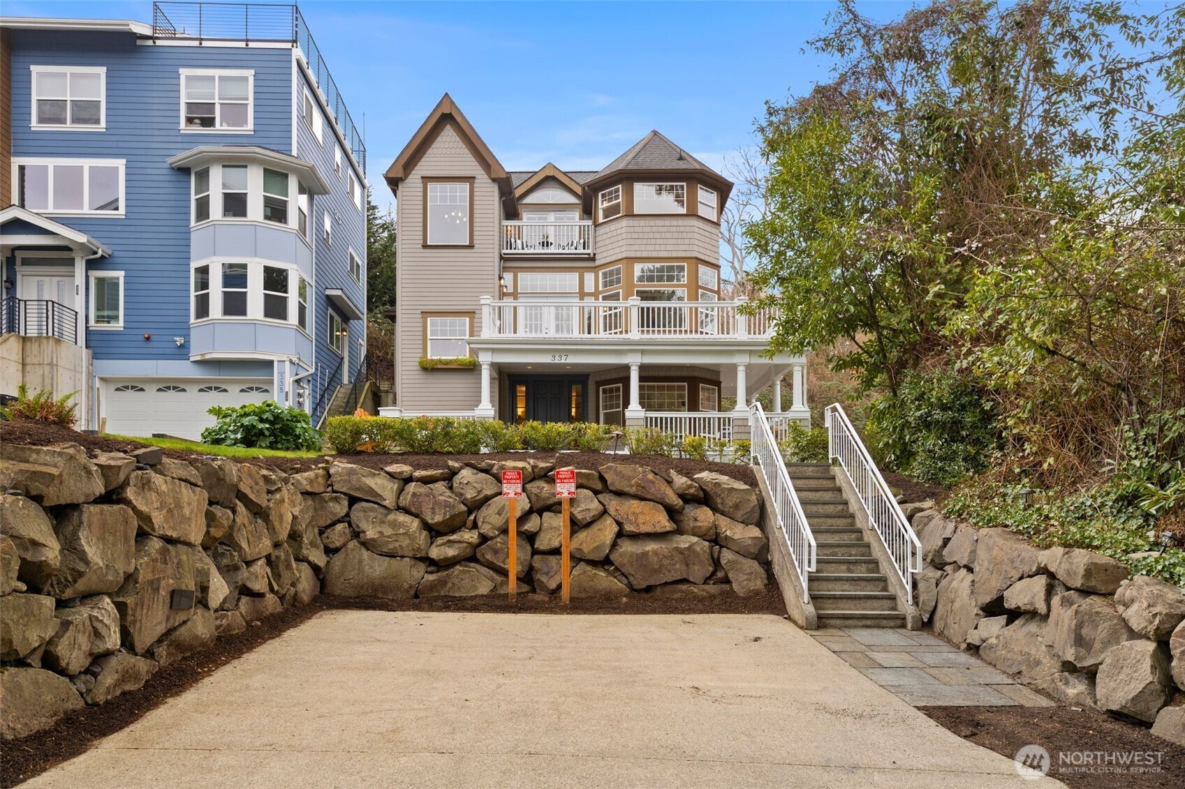 337 25th Avenue E Seattle WA 98112