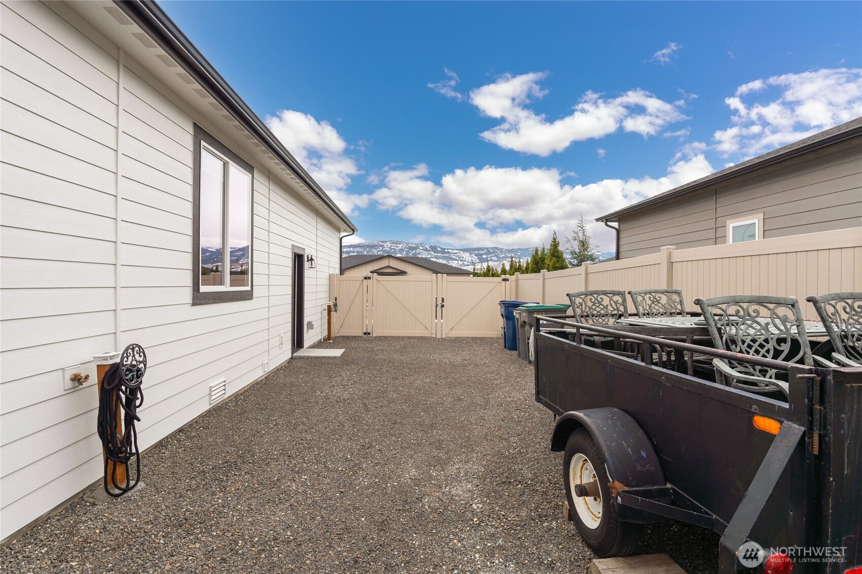 2663 7th Street SE East Wenatchee WA 98802