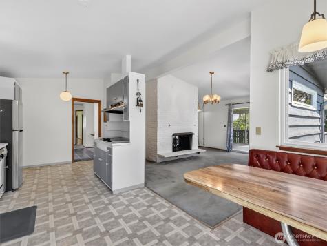 6512 NE 196th Street Kenmore WA 98028