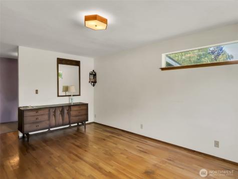 6512 NE 196th Street Kenmore WA 98028