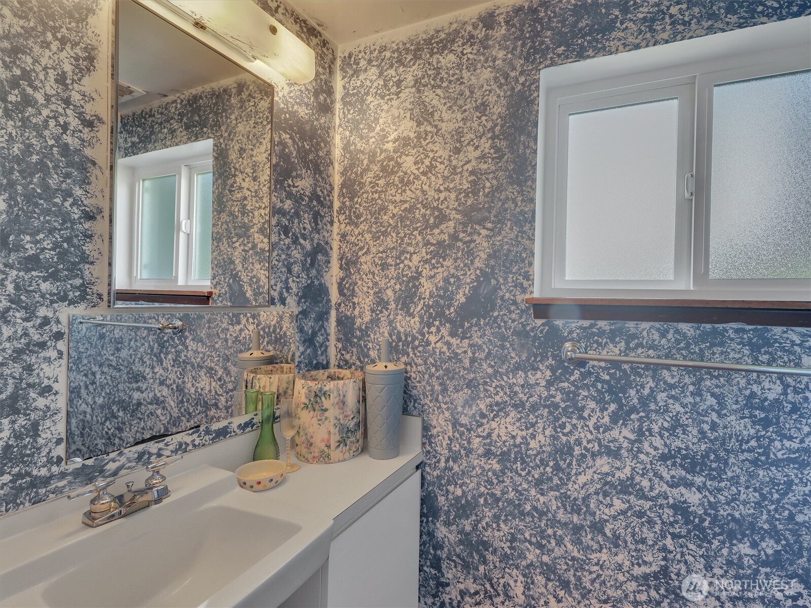 6512 NE 196th Street Kenmore WA 98028