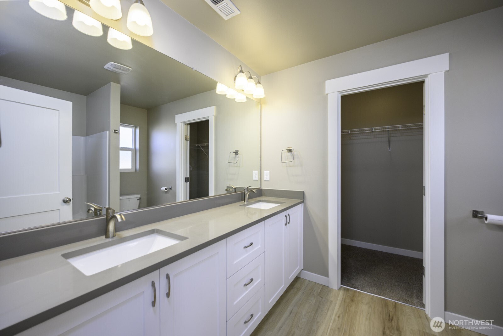 123 E 9th Avenue Moses Lake WA 98837