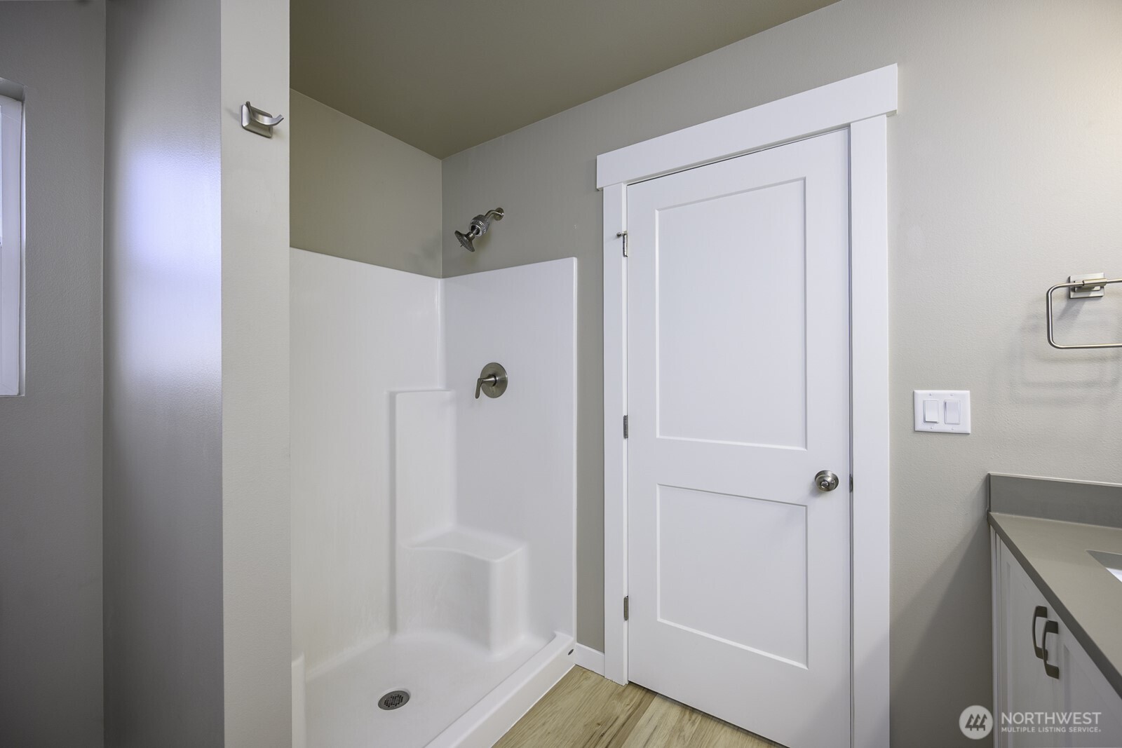 123 E 9th Avenue Moses Lake WA 98837