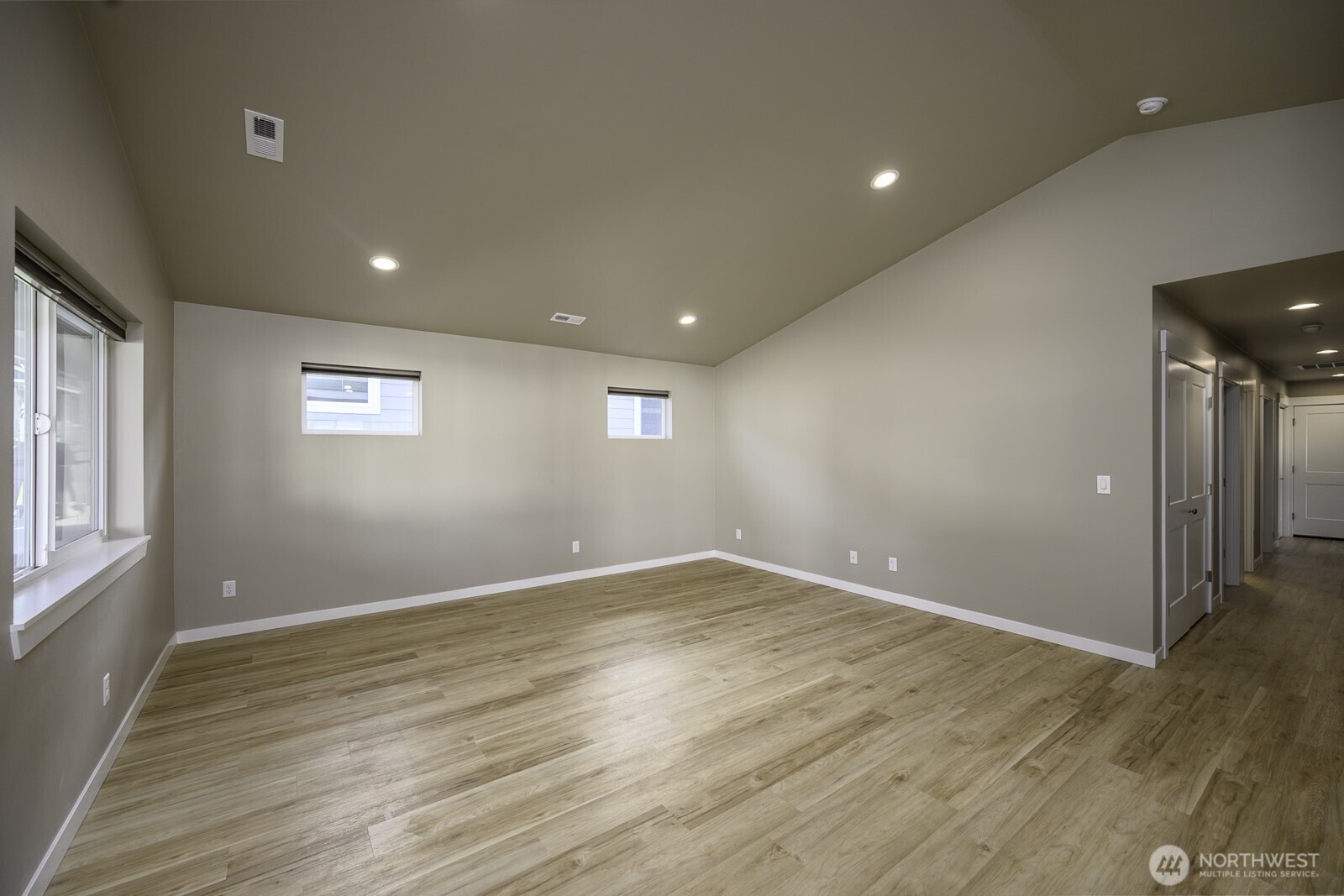 123 E 9th Avenue Moses Lake WA 98837