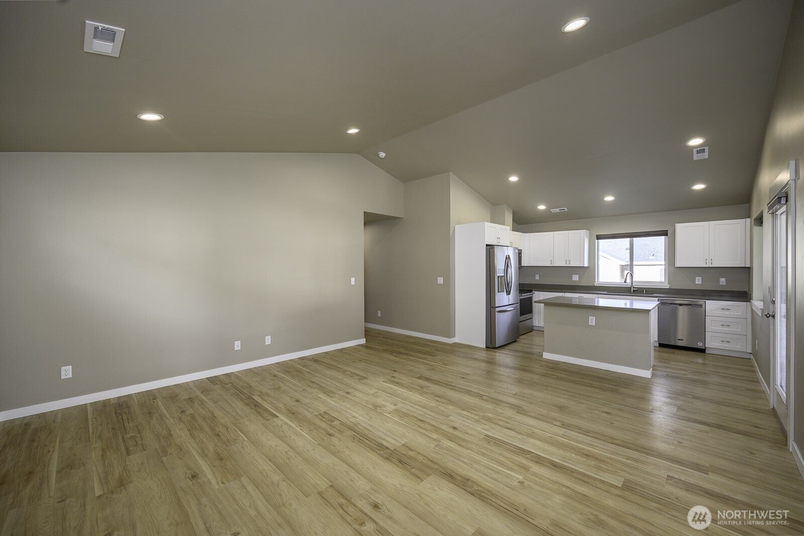 123 E 9th Avenue Moses Lake WA 98837