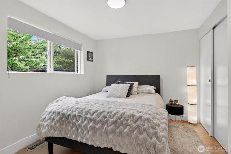 11303 14th Avenue SW Seattle WA 98146