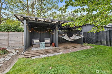 11303 14th Avenue SW Seattle WA 98146