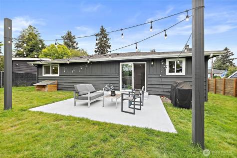 11303 14th Avenue SW Seattle WA 98146