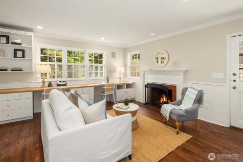 818 E Edgar Street Seattle WA 98102