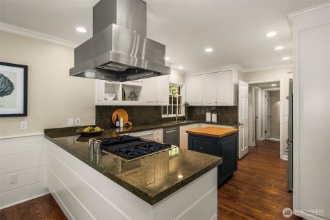 818 E Edgar Street Seattle WA 98102
