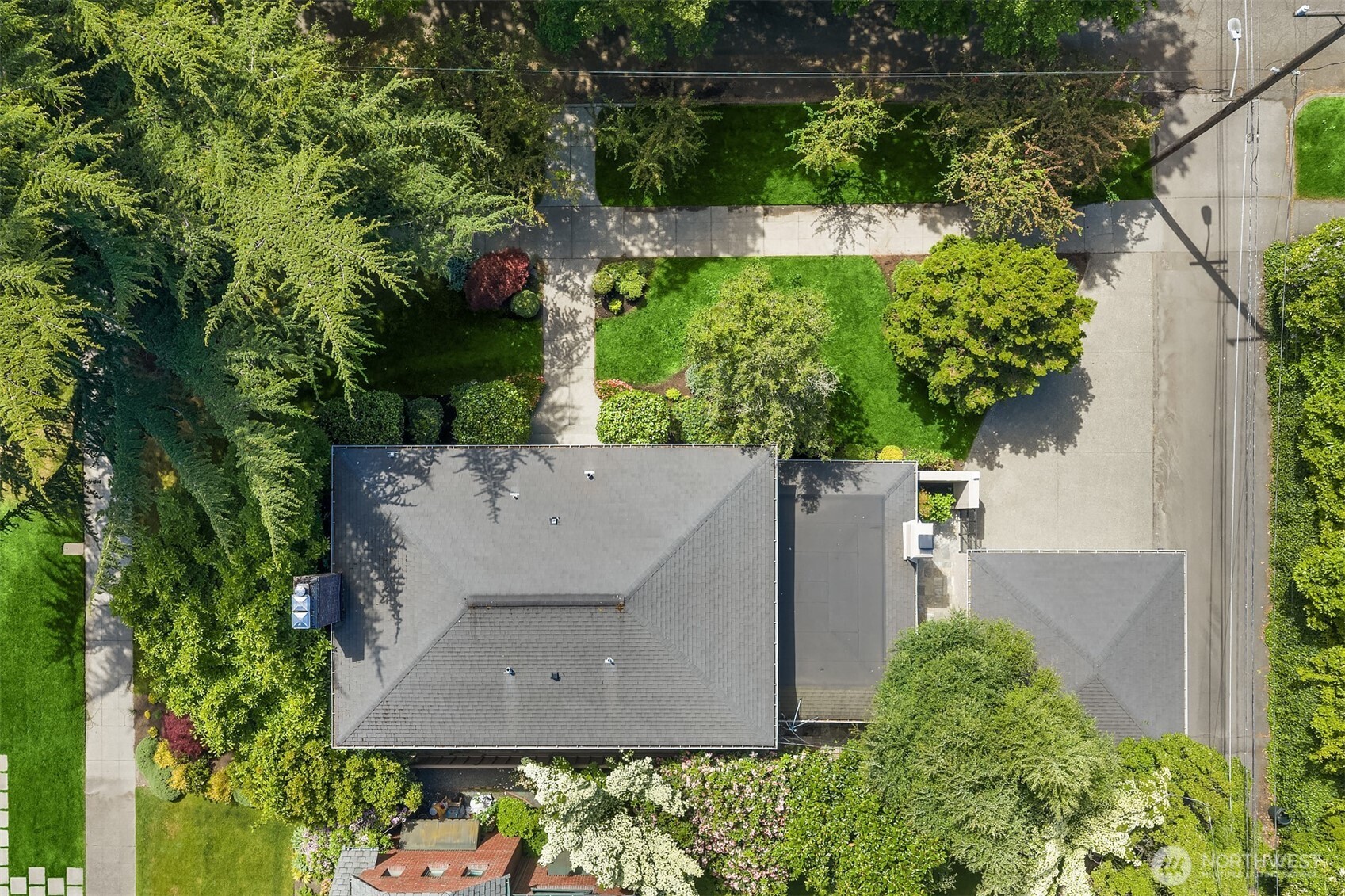 818 E Edgar Street Seattle WA 98102
