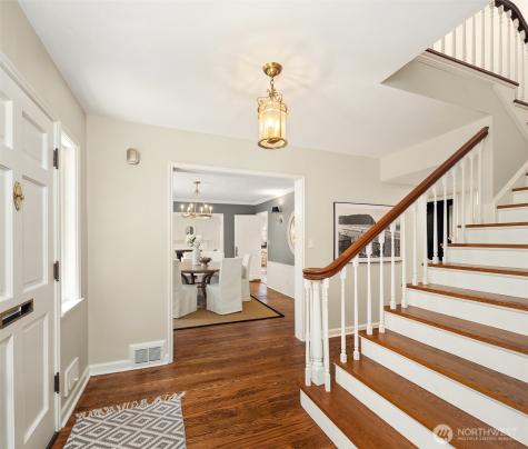 818 E Edgar Street Seattle WA 98102