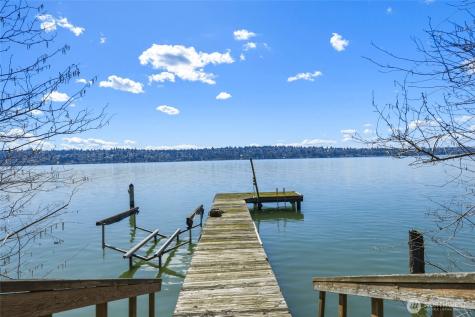 8449 W Mercer Way Mercer Island WA 98040
