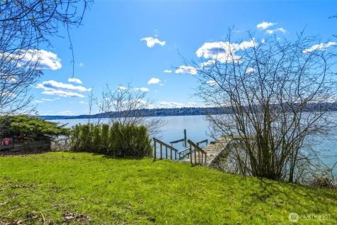 8449 W Mercer Way Mercer Island WA 98040