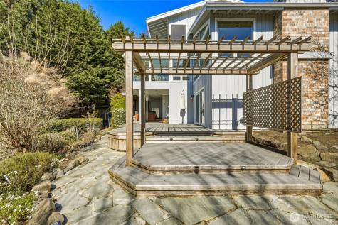 8449 W Mercer Way Mercer Island WA 98040