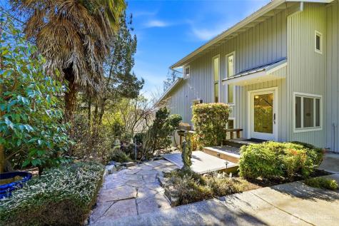 8449 W Mercer Way Mercer Island WA 98040