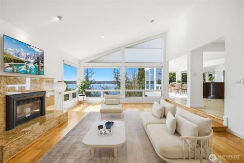 8449 W Mercer Way Mercer Island WA 98040