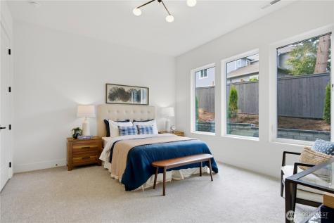 10411 NE 17th Street Bellevue WA 98004
