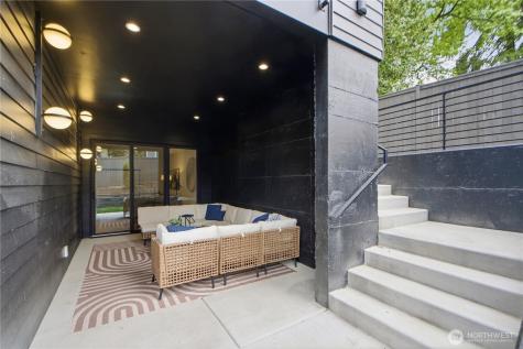 10411 NE 17th Street Bellevue WA 98004